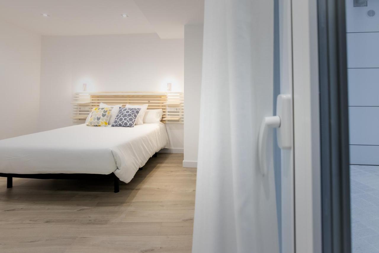 Apartamentos Soria Suites Exterior photo